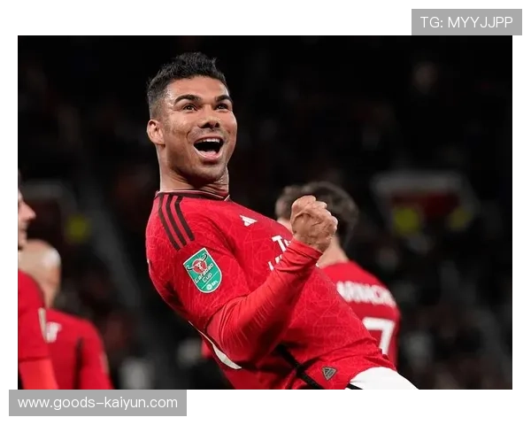 卡塞米罗攻入争议进球,曼联客场带走一分 卡塞米罗攻入争议进球,曼联客场带走一分