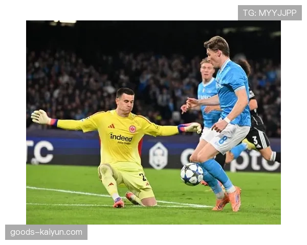 分析:为何那不勒斯的“闪电战”在欧冠淘汰赛难以持续奏效?